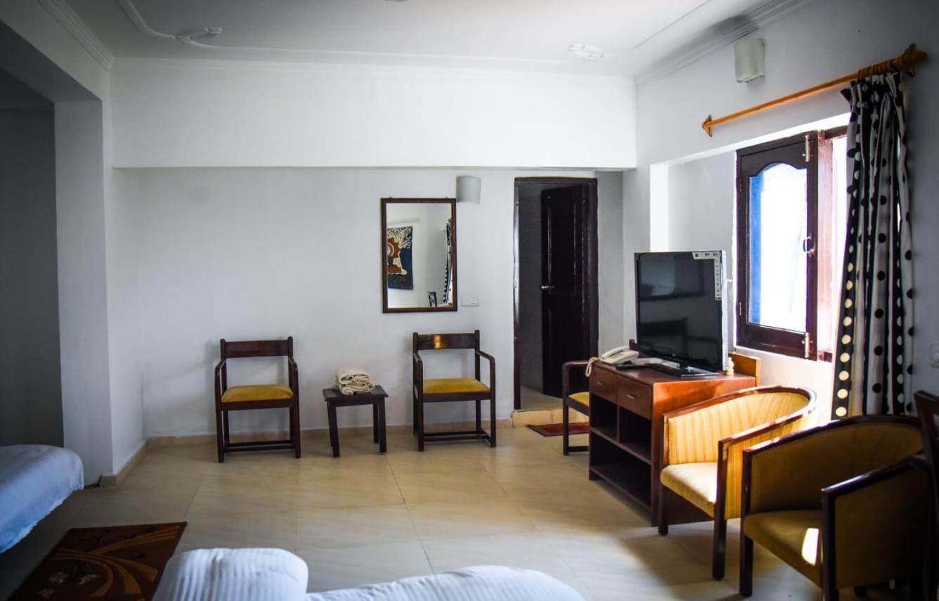 Dragon I Resorts Naddi Εξωτερικό φωτογραφία